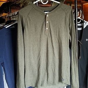 ELEMENT HENLEY SWEATER